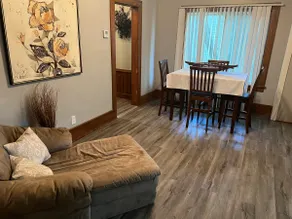 Charming 1920s, pet friendly home! - Image 5