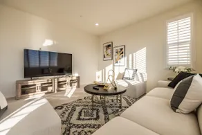 Peaceful 4BR 3BA Home With Mountain View - Image 2