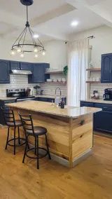 Charlotte’s - Image 3