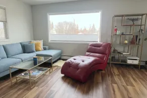 Contemporary 2 Bedrooms Super location - Image 3