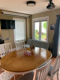 Lakeside cabin rental, Dunnville - Image 4
