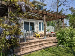 Lakeside cabin rental, Dunnville - Image 2