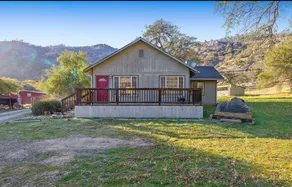 Country Charm w/ Mountain View’s - Image 2
