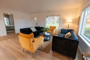 Beautiful Bungalow. Sleeps 6. - Image 3