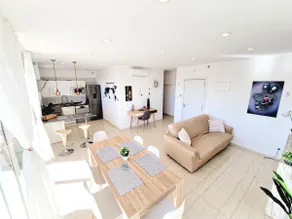 Sea Point Holiday House - Image 5