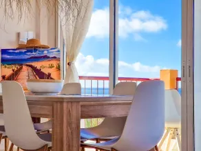Sea Point Holiday House - Image 2