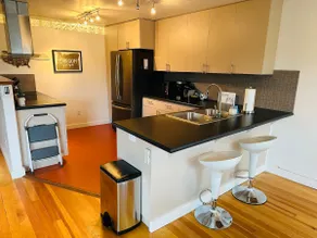 Delightful 2 bd steps to river - Image 3