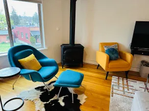 Delightful 2 bd steps to river - Image 2