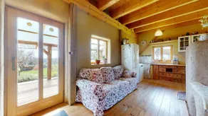 Straw house - Image 4
