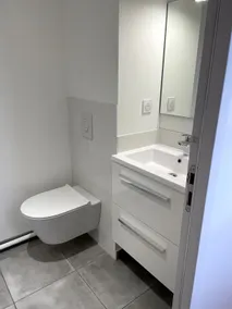 Beautiful duplex in the center. - Image 3