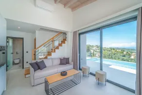 Dama Olga, Villa Pearl - Image 2