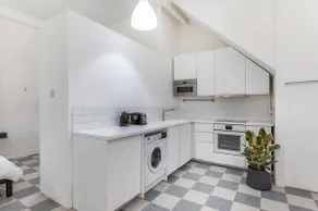 Synergy by SilverDoor London Enclave Kings Cross - Image 5