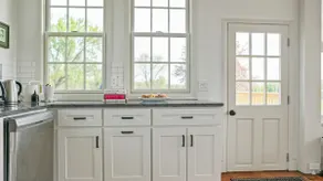 Red Brick Story Home - Image 5