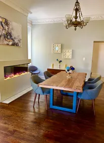 Luxury Townhome w/Pool Table & 4k Projector - Image 4