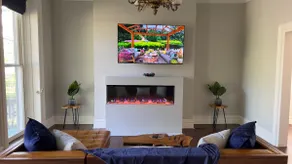 Luxury Townhome w/Pool Table & 4k Projector - Image 2