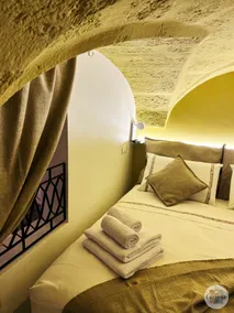 Calamedde Guest House - Steps from Zoo and Sea - Image 3