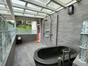 Bamboo Suite at The Last Resort - Image 4