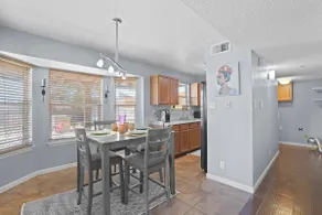 El Paso Charming Casita - Image 5