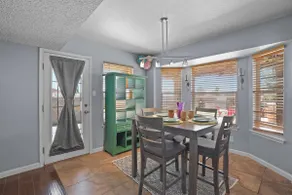 El Paso Charming Casita - Image 4
