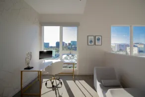 Upscale Penthouse Residence in the Heart of Irvine - Image 5