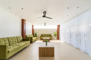 Modern and Minimalist Studio in Mactan w/ Parking - Image 5