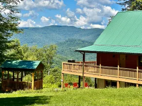 Near Snowshoe! Hot Tub w/ Views, Sauna + Game Room - Image 5