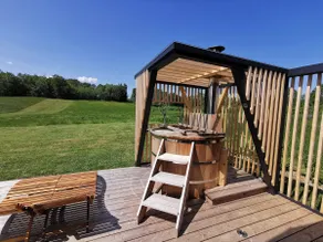 Air-conditioned Lodge 1, private Nordic bath - Image 4