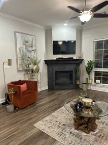 Home in Waco near Magnolia! - Image 2