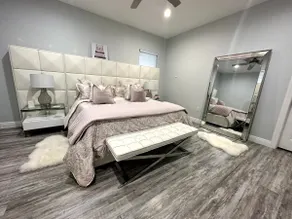 Ultimate Modern Vacation Home - Image 4