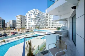 Infinity Everglow Apartment Spa&Pool Beach Resort-parking - Image 2