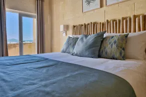 Ogygia Village Suite - Image 4
