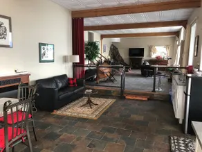 Eagle Falls Oceanside Suites - Image 4