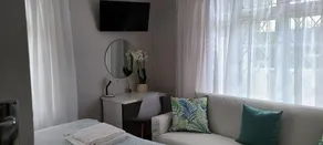 Innes Rd Durban Accom 2 Bedroom Private Unit A - Image 5