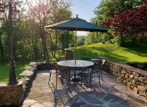 18th Century Stone Cottage minutes from historic Middleburg - Image 4