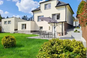 Apartment 3 with a garden in a quiet part of Prague - Image 3