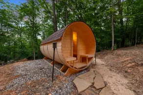 Hoops • Sauna • Game Room • Daily Deer - Image 4