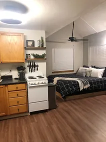 Cozy Cabin in AR Wine Country! Fast WiFi! - Image 2