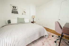 1BR Central Park, 6 & Q, museums - Image 3