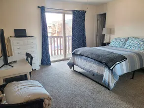 Boutique condo close to trails 1 bed 1.5 bath - Image 4