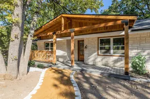 Lakeside Farmhouse | Sleeps 14 | GameRoom + Resort - Image 4