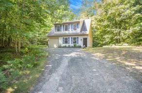 Perfect get away in fun location - Image 2
