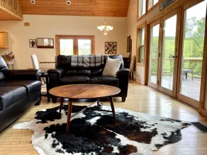 3BR Mountain House with Incredible Views - Image 5