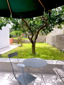 Luxury Penthouse Blu and Garden - Image 5