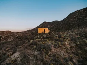 Spectacular Cabin with Private Jacuzzi - Image 2