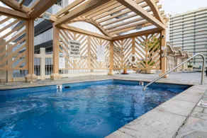 *29th Flr Cozy Studio in the Heart of Waikiki - Image 3