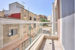 Gzira Highly Finished Apartment - Image 4