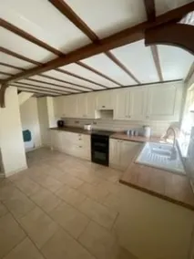 Brookside cottage - Image 5