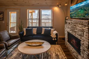 Rustic private 3BR cabin w fire pit, A/C & views - Image 2