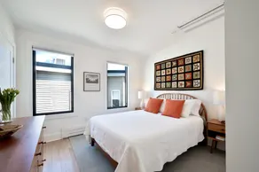 Harborview - Curated East End Escape w/ Parking - Image 4