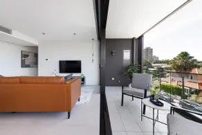 Beautiful One Bedroom in Randwick - Image 4
